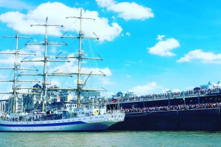 Mir (Russia), Class A, waiting for the Parade of Sail in Antwerp