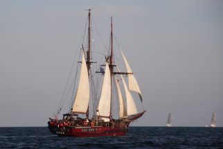 Atyla across the start line in Constanta.